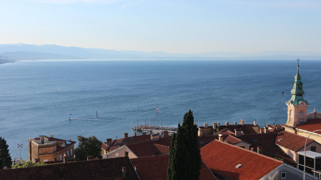 Komel I Apartment Opatija